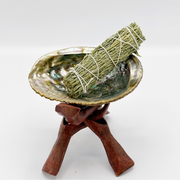 Cedar Sage 4" Smudge Sticks - Picture 1 of 4